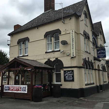 Duke Of Edinburgh Hotel Swindon Exterior foto